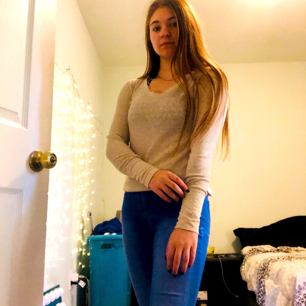 Plain long sleeve size M (7-9)